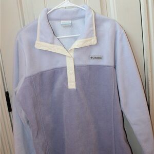 Columbia fleece pullover.